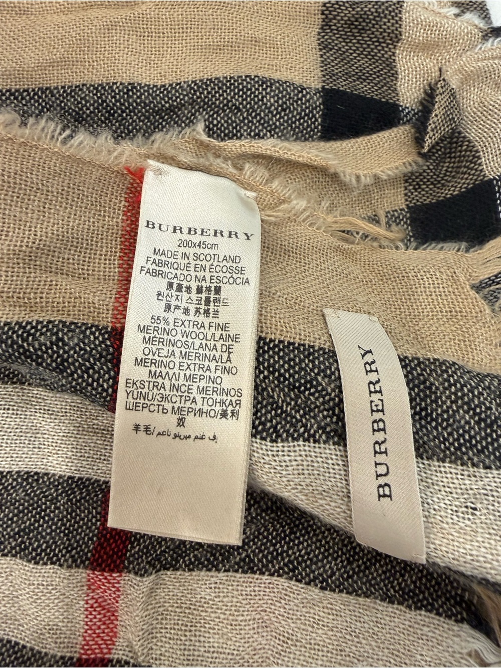 Classic Burberry Beige Plaid Scarf - Womens Accessory - Picture 3 of 3